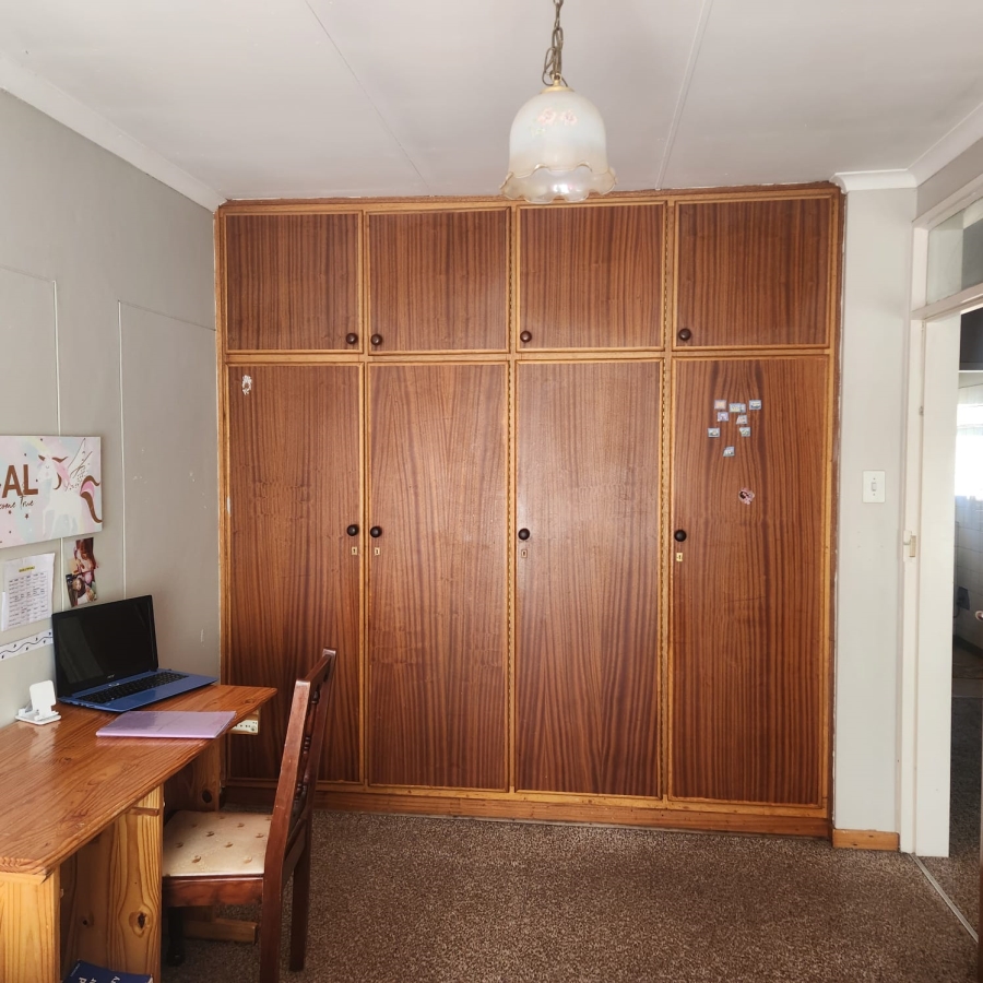 3 Bedroom Property for Sale in Potchefstroom North West